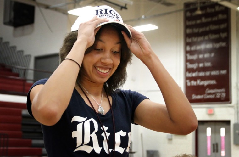 Girls Basketball: Goodwine commits to Rice
